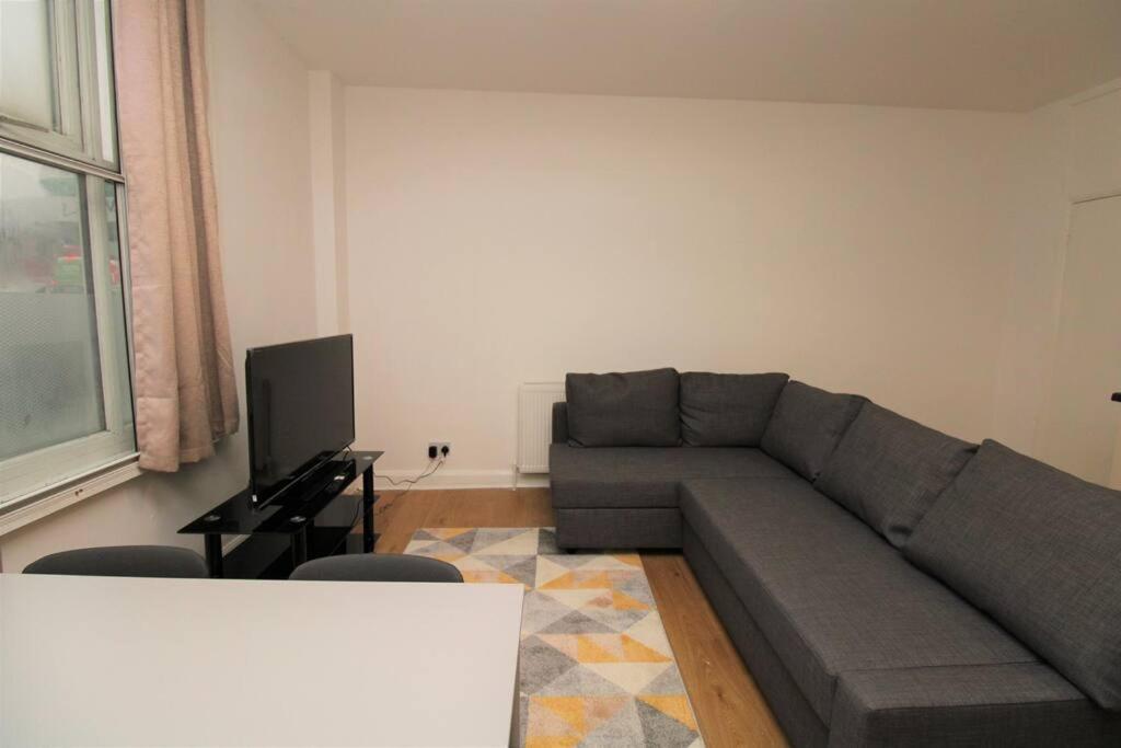 Ideal 2 Bed Flat Close To City Daire Londra Dış mekan fotoğraf