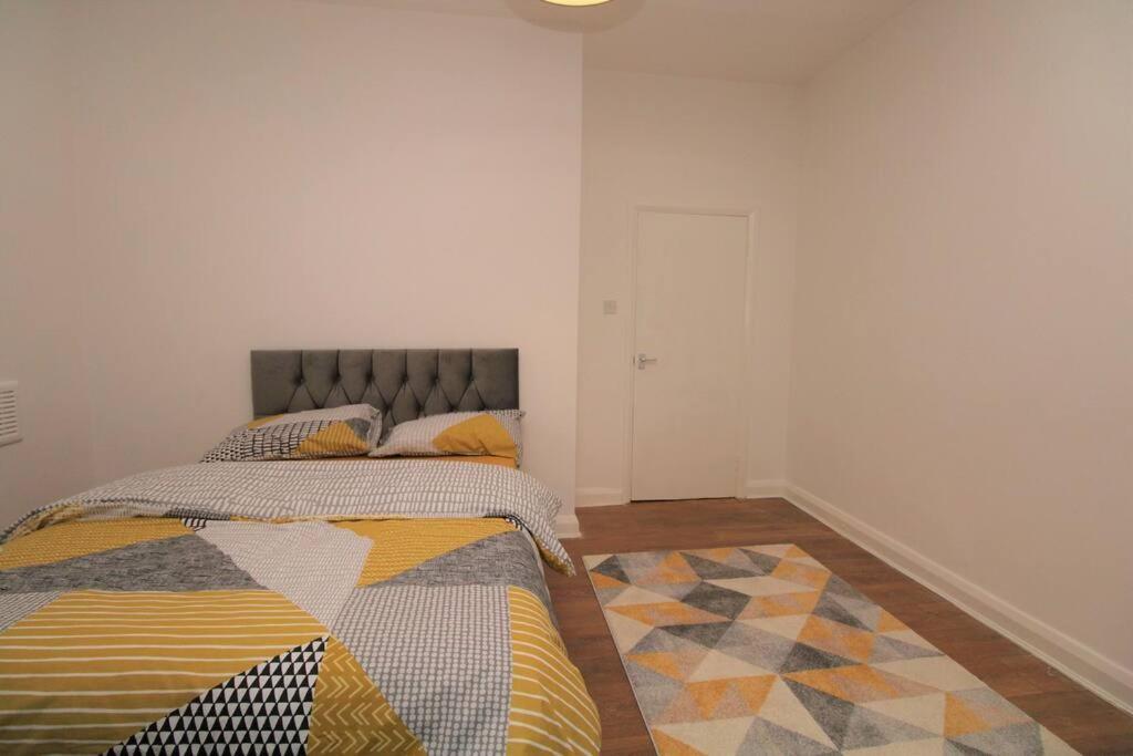 Ideal 2 Bed Flat Close To City Daire Londra Dış mekan fotoğraf