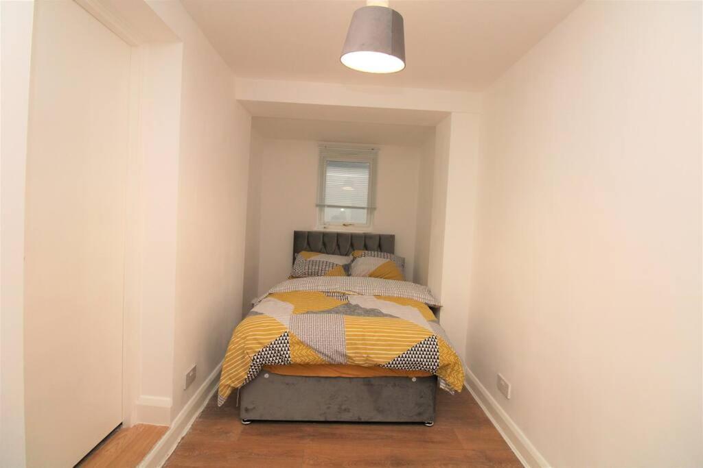 Ideal 2 Bed Flat Close To City Daire Londra Dış mekan fotoğraf